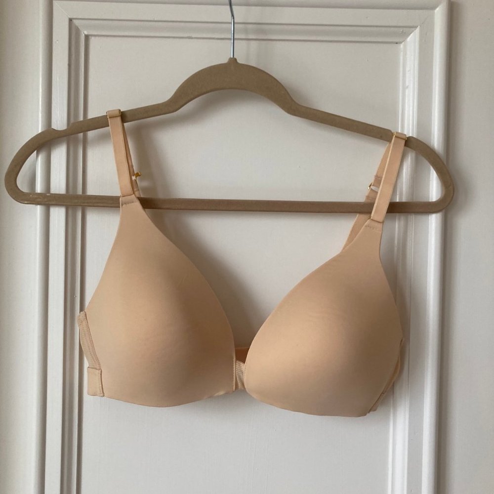Lively Tshirt Bra Size Medium